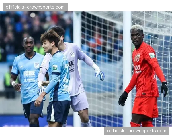 大连英博防守反击战术执行坚决,限制海港前场核心发挥